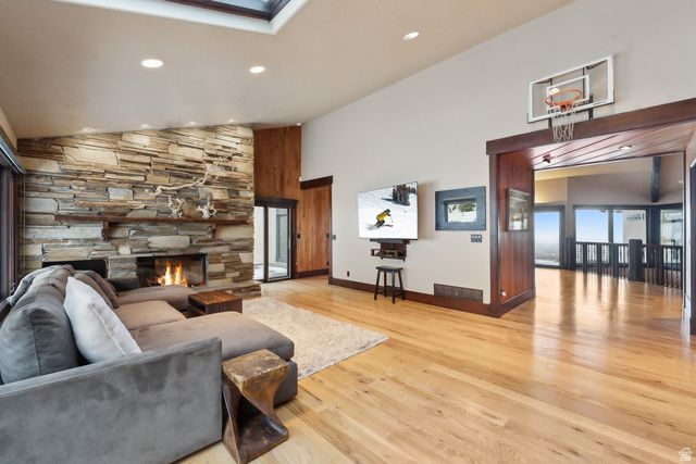 4552 S ZARAHEMLA DR, Millcreek, UT 84124