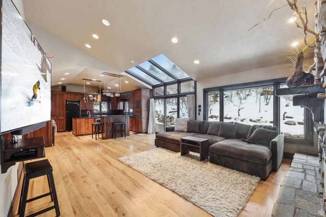 4552 S ZARAHEMLA DR, Millcreek, UT 84124