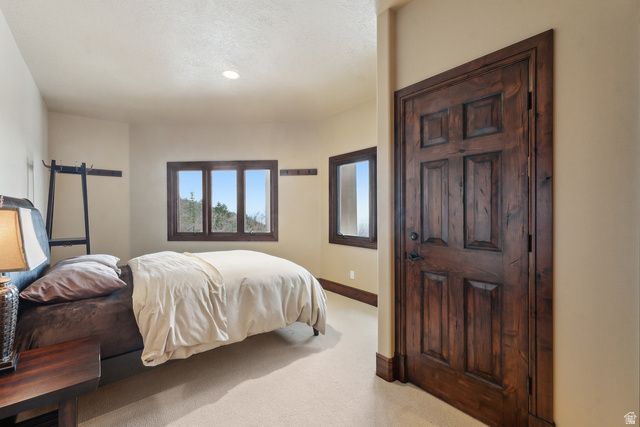 4552 S ZARAHEMLA DR, Millcreek, UT 84124