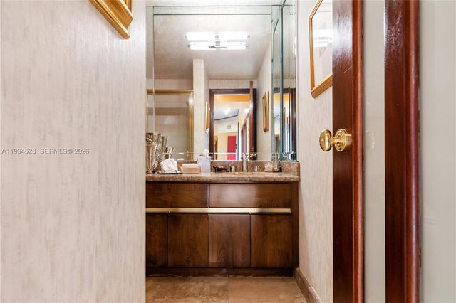 20251 W Oak Haven Circle, Miami, FL 33179
