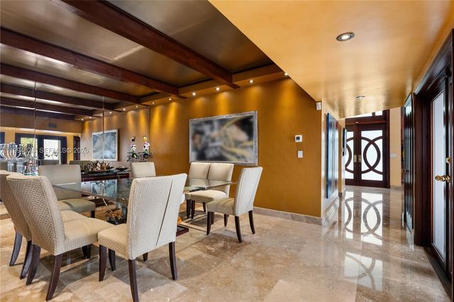 20251 W Oak Haven Circle, Miami, FL 33179