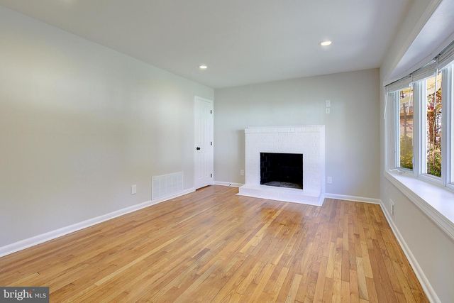 4 ROOSEVELT DR, Annapolis, MD 21401