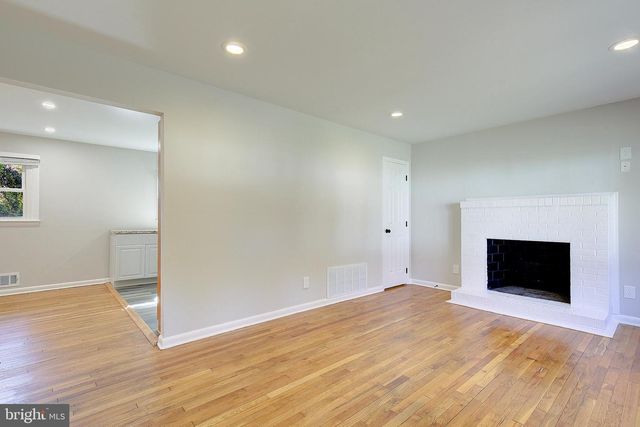 4 ROOSEVELT DR, Annapolis, MD 21401