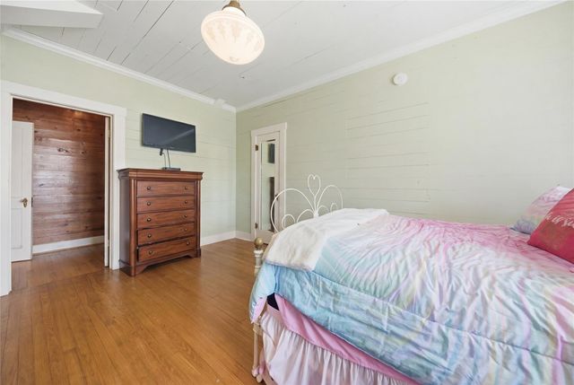 215 N Haupstrasse Street, Carmine, TX 78932