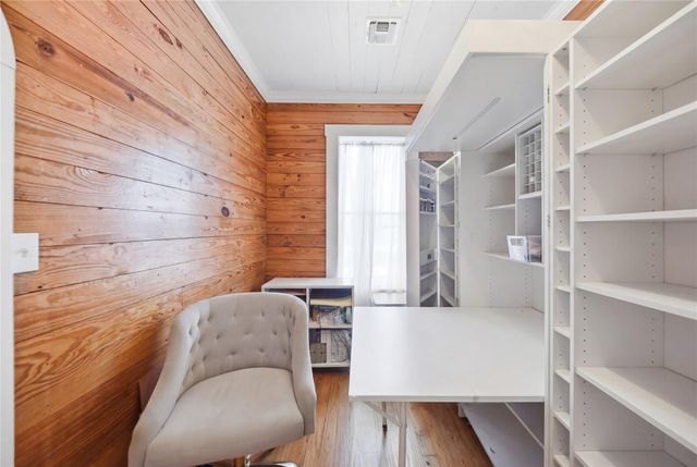 215 N Haupstrasse Street, Carmine, TX 78932