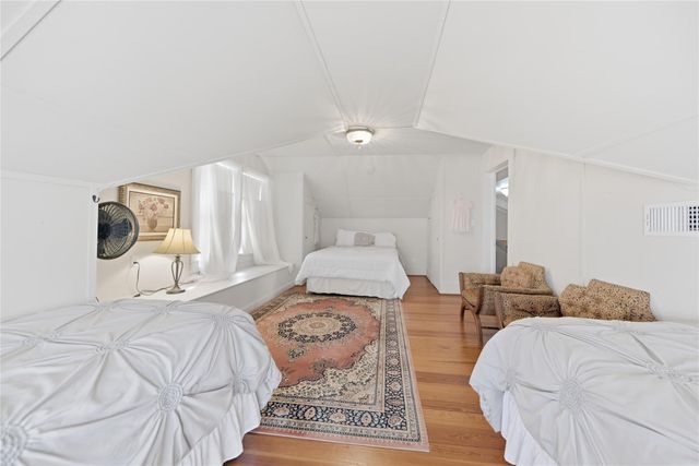 215 N Haupstrasse Street, Carmine, TX 78932