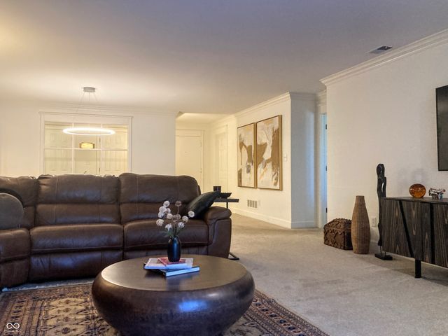 8690 Jaffa Court West Drive 14, Indianapolis, IN 46260