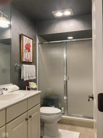 8690 Jaffa Court West Drive 14, Indianapolis, IN 46260