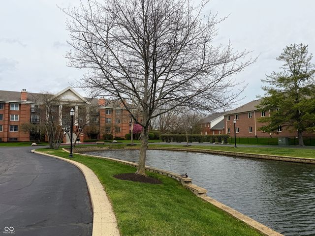 8690 Jaffa Court West Drive 14, Indianapolis, IN 46260