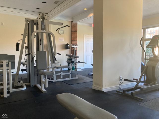 8690 Jaffa Court West Drive 14, Indianapolis, IN 46260
