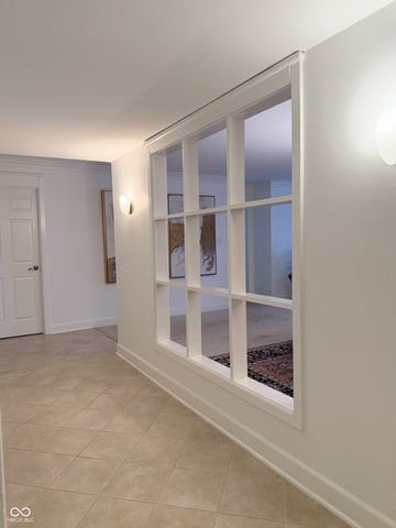 8690 Jaffa Court West Drive 14, Indianapolis, IN 46260