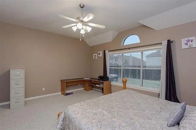 2713 Clubhouse Drive, Denton, TX 76210
