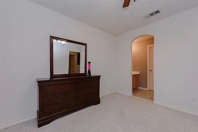 2713 Clubhouse Drive, Denton, TX 76210