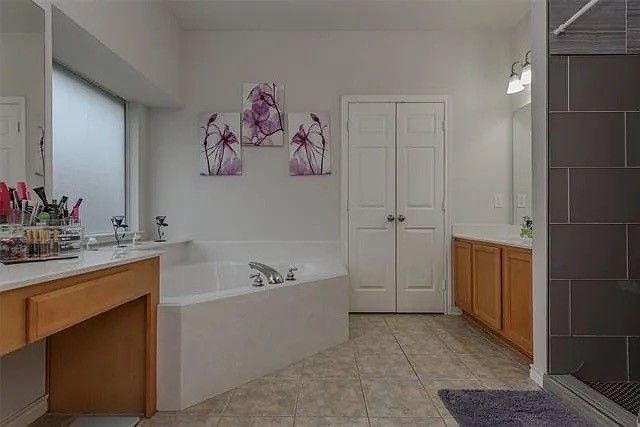 2713 Clubhouse Drive, Denton, TX 76210