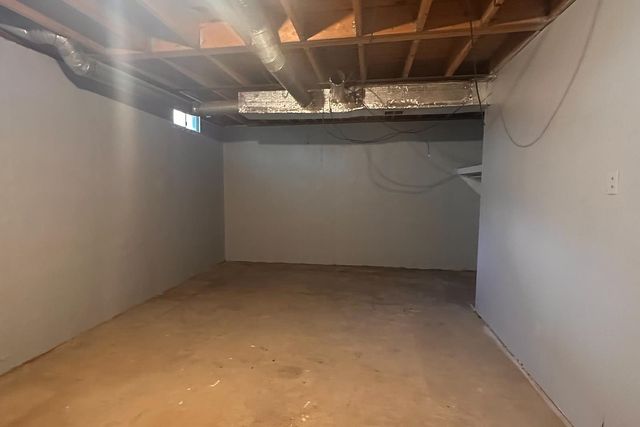 14 Woodland, Augusta, KS 67010