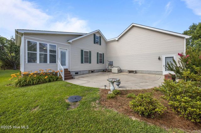 151 N Mitchell Way, Havelock, NC 28532