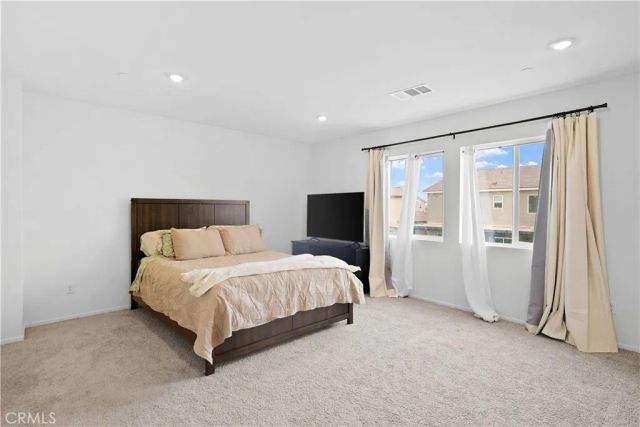 1355 Monument St., Hemet, CA 92543