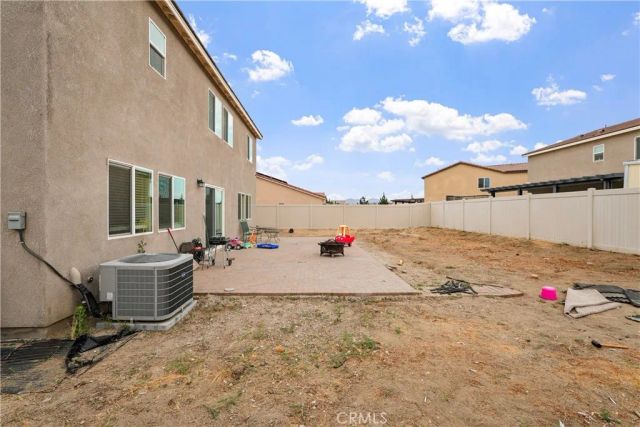 1355 Monument St., Hemet, CA 92543