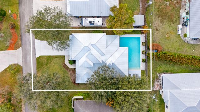 9325 SE Mercury Street, Hobe Sound, FL 33455