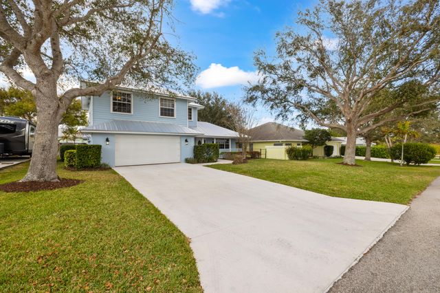9325 SE Mercury Street, Hobe Sound, FL 33455