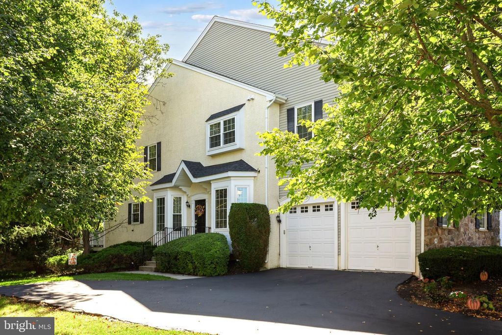 70 LONGVIEW LN, NEWTOWN SQUARE, PA 19073 — exterior