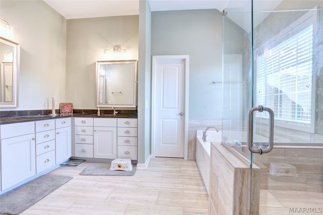 9366 Crescent Lodge Circle, Pike Road, AL 36064