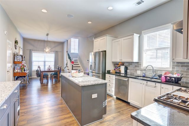 9366 Crescent Lodge Circle, Pike Road, AL 36064