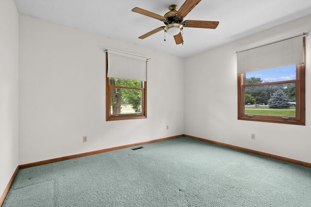 52135 Nancy Lane, Three Rivers, MI 49093