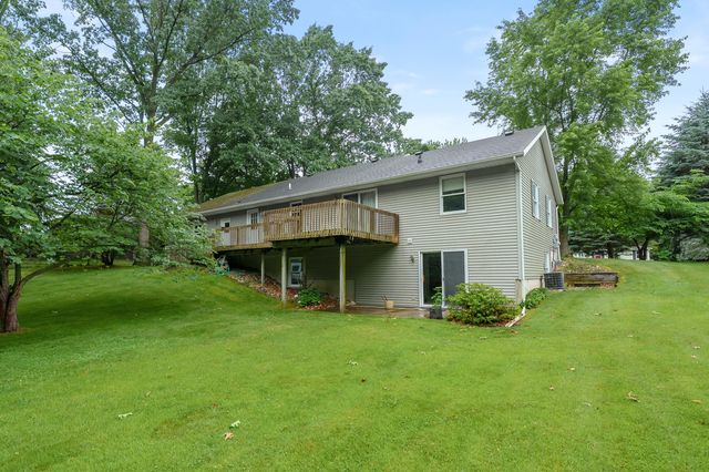 52135 Nancy Lane, Three Rivers, MI 49093