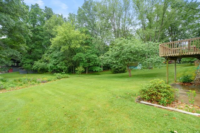 52135 Nancy Lane, Three Rivers, MI 49093