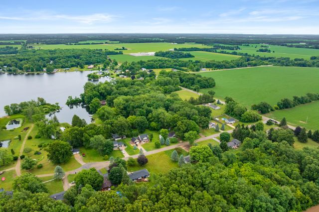 52135 Nancy Lane, Three Rivers, MI 49093