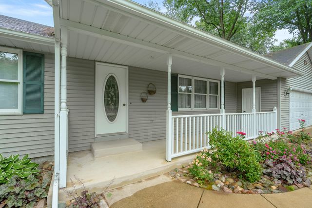 52135 Nancy Lane, Three Rivers, MI 49093