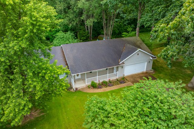 52135 Nancy Lane, Three Rivers, MI 49093