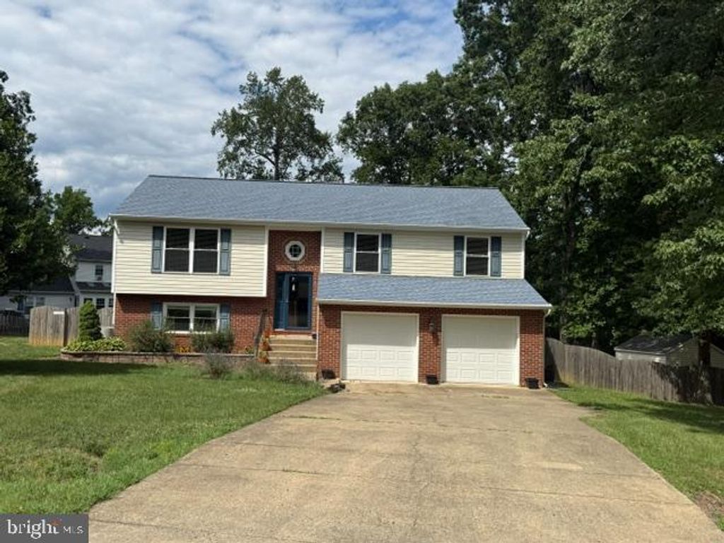 48 WASHINGTON AND LEE BLVD, Stafford, VA 22556