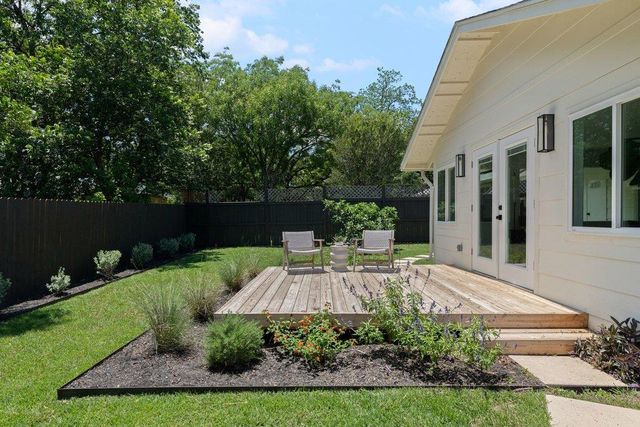 409 Thistlewood DR, Austin, TX 78745