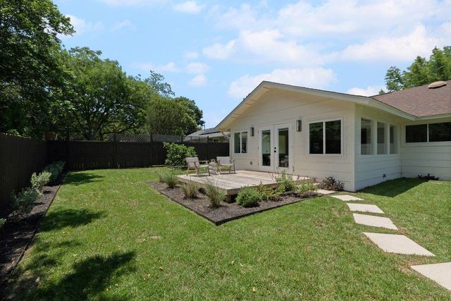 409 Thistlewood DR, Austin, TX 78745
