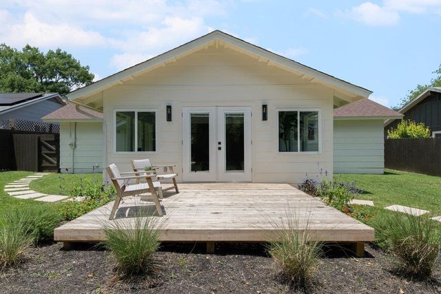 409 Thistlewood DR, Austin, TX 78745