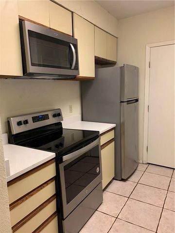 807 W 25th ST 103, Austin, TX 78705