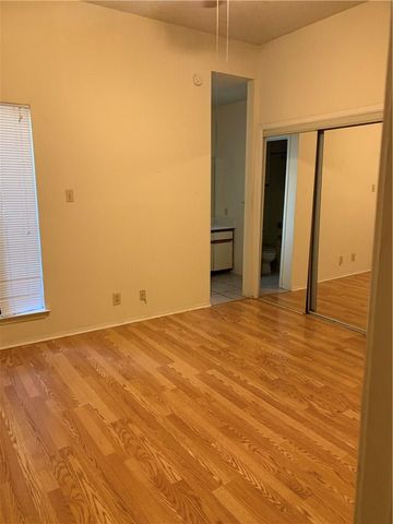 807 W 25th ST 103, Austin, TX 78705