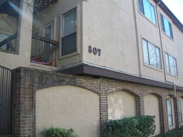 807 W 25th ST 103, Austin, TX 78705