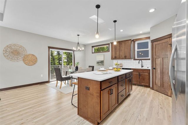 1185 Craven Court, Eau Claire, WI 54703