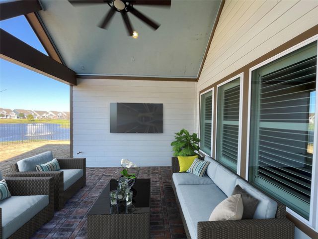 2149 Rope Maker Road, Conroe, TX 77384