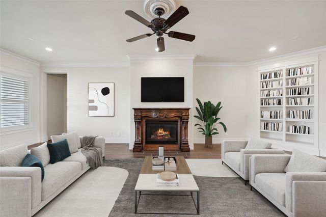 2149 Rope Maker Road, Conroe, TX 77384