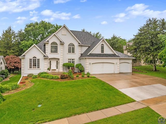 5319 SW 40th Ter, Topeka, KS 66610