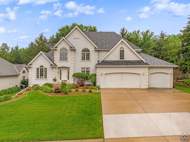 5319 SW 40th Ter, Topeka, KS 66610