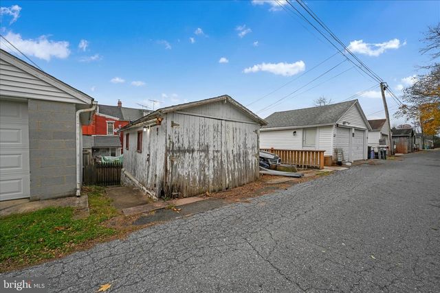 342 W 2ND ST, Birdsboro, PA 19508