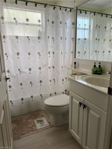 1095 Partridge CIR 201, Naples, FL 34104
