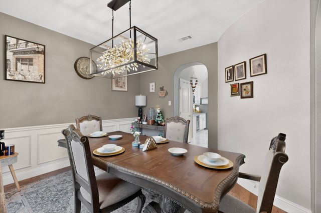 2345 Fountain Gate Drive, Little Elm, TX 75068