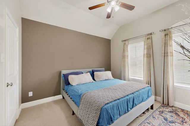 2345 Fountain Gate Drive, Little Elm, TX 75068