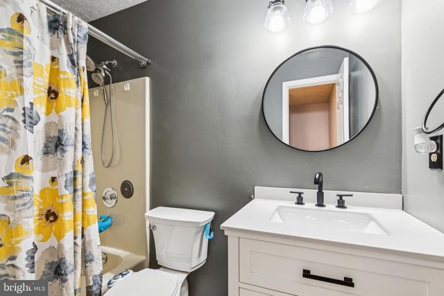 12733 HILLMEADE STATION DR, Bowie, MD 20720